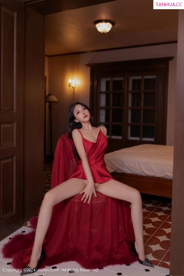 鱼子酱fish  [XiuRen]高清写真图 2024.11.08 No.9422 鱼子酱Fish 美腿性感第54张图片